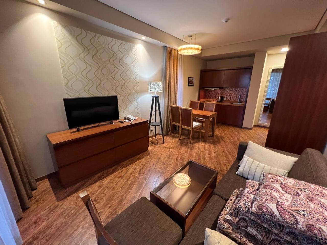 Luxury Oasis Apartment Tsjakvi Rom bilde